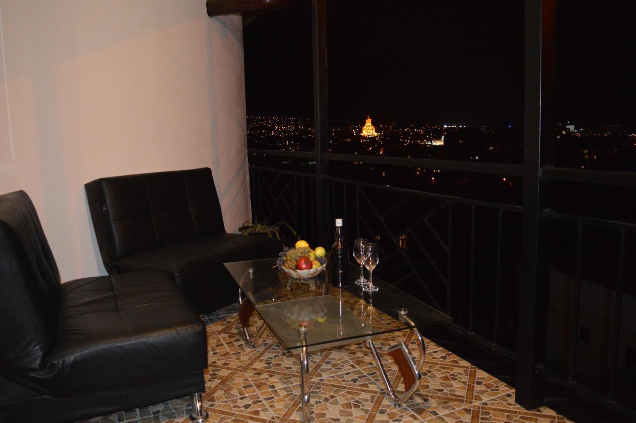 Terasa Mtacminda Apartment Тбилиси Екстериор снимка